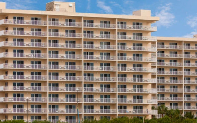 The Charter Club Of Marco Beach