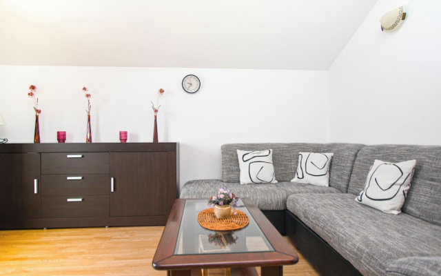 Apartment Tina