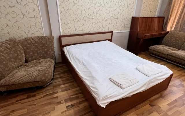 Rich House на улице Мичурина 21