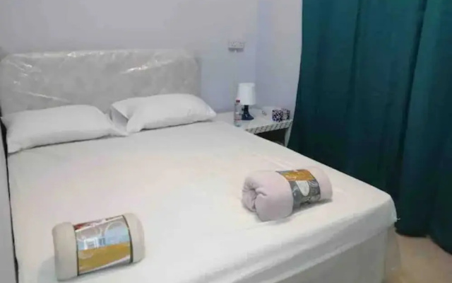 AlBarsha 1 Hostel By PHM