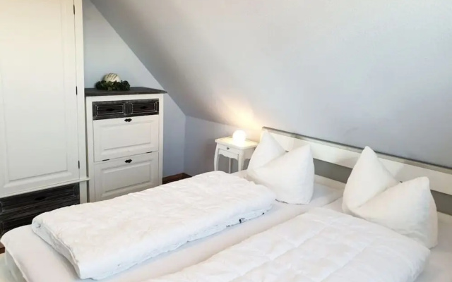 Achtern Diek Modern Retreat