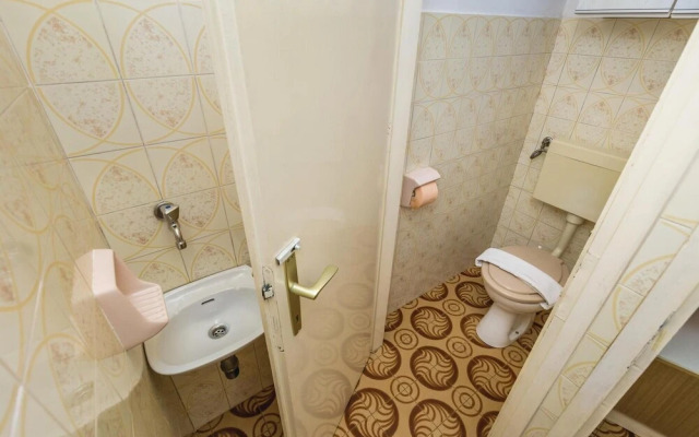 Beautiful Home in Lovran With Wifi and 3 Bedrooms