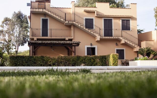 Отель B&B Villa Seta Агридженто вид на фасад