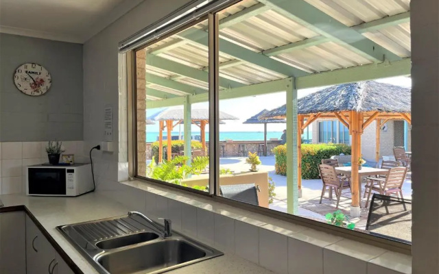 Shark Bay Seafront Apartments