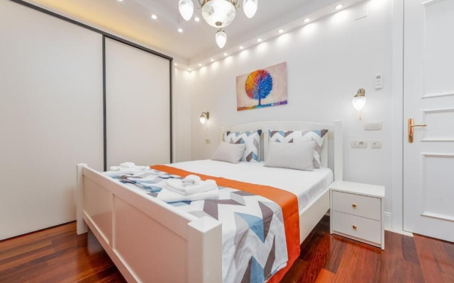 Chateau Dabo Luxury Pool Apartment