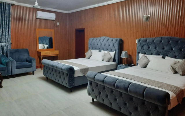 Royal Motel Executive