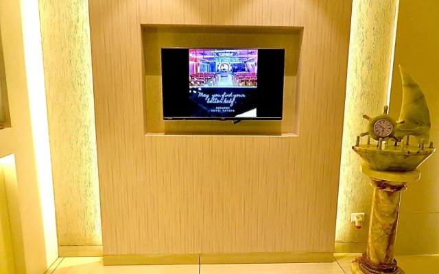 Hotel Ratana International