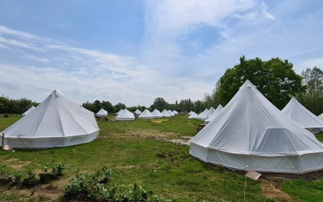 7 Meter Bell Tent - Up to 10 Persons Glamping