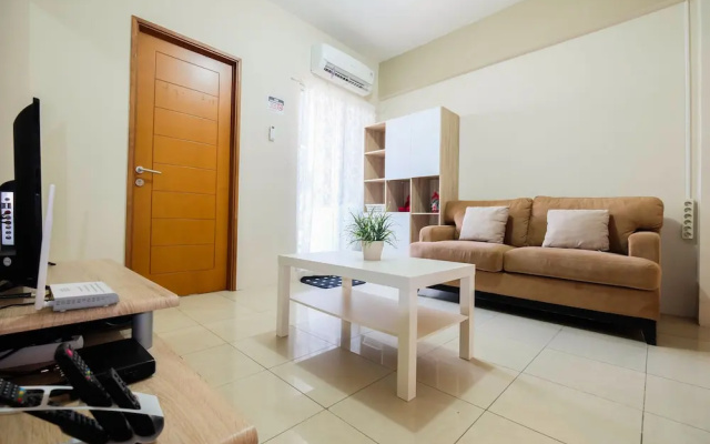 2 Bedrooms at Gading Greenhill Apartment by Travelio