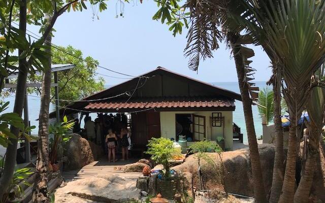 Отель P.D. Beach Resort вид на фасад