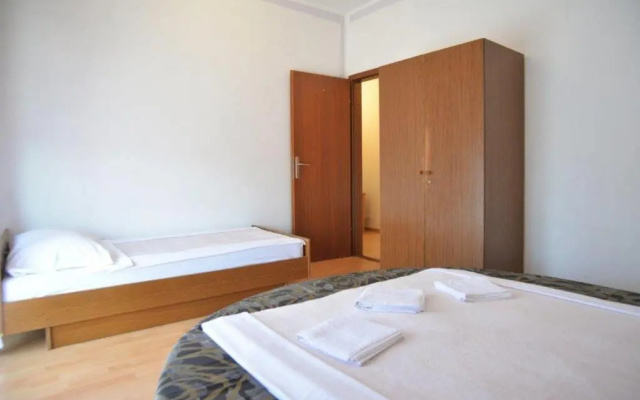 Apartments Crljić