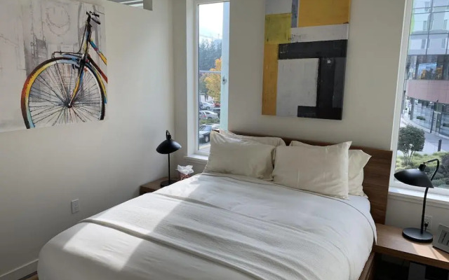 Domicile Suites at Marina SLU