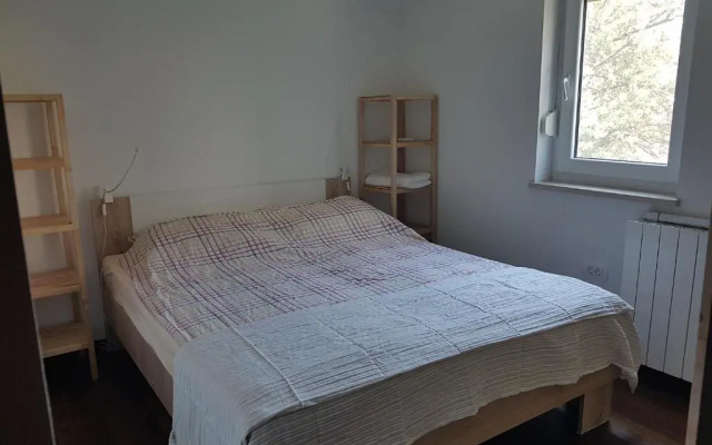 Miran odmor u srcu Pule! Apartman Iva 60m2.