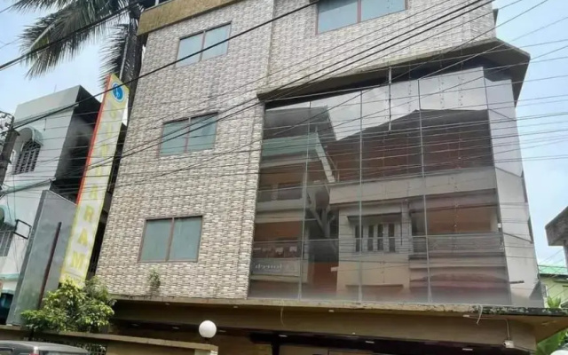 OYO Rooms Pradhan Nagar