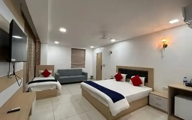 FabHotel Prime Anika Suites