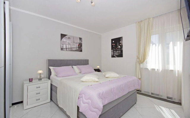 Villa Inis