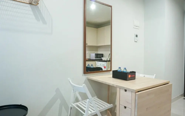 1BR with Good Location @ Puri Mansion Apartment