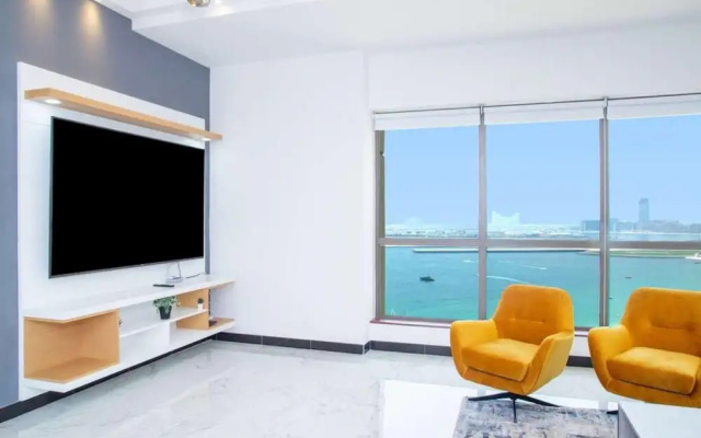 Lovely 3BR Unit w Beach View JBR