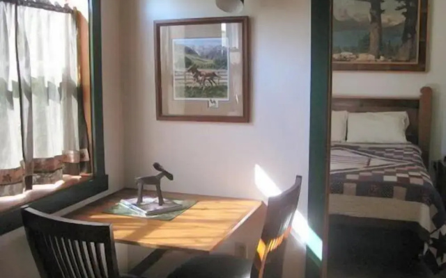 Travelers Rest Lodge