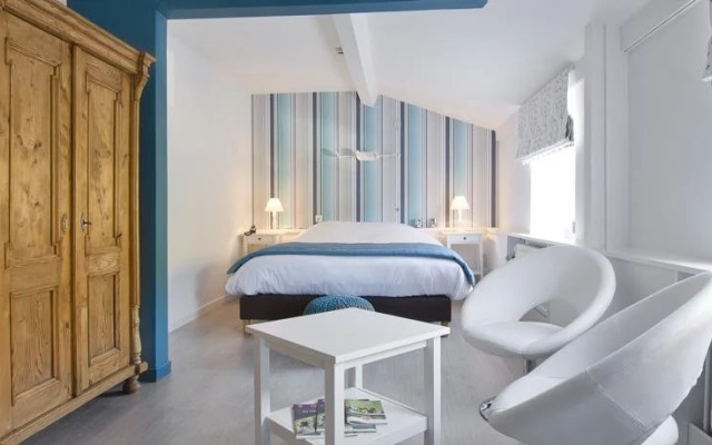 Hotel La Chambre Damis