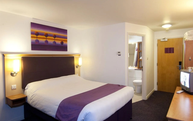 Premier Inn Bolton West