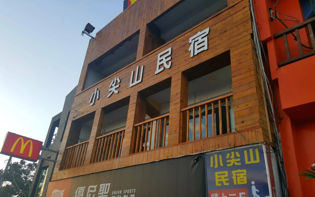 Xiaojenshan Inn