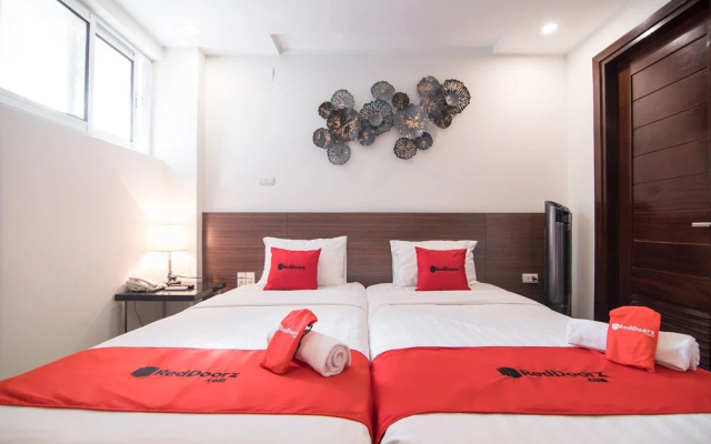 239 Hotel