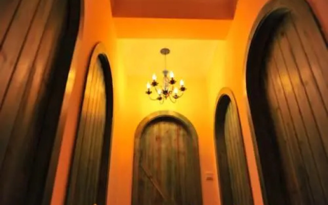 Secret Stream Inn
