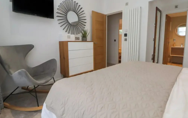 The Lodge @ Racecourse House