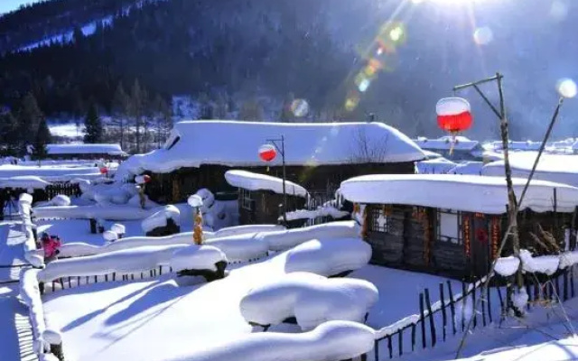 Jiudingge Inn