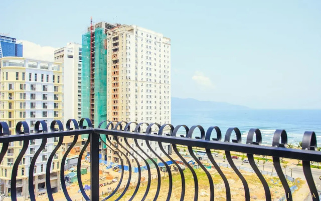 Delfino Hotel & Spa Danang