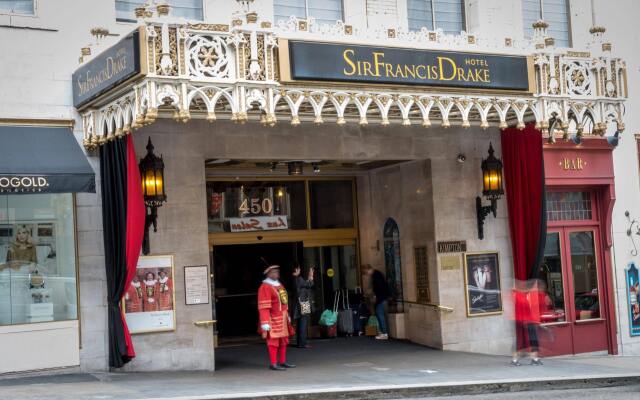 Kimpton Sir Francis Drake Hotel вид на фасад