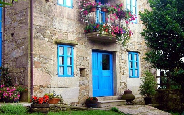 Отель Casa Perfeuto Maria Испания, Оутес - отзывы, цены и фото номеров - забронировать отель Casa Perfeuto Maria онлайн вид на фасад