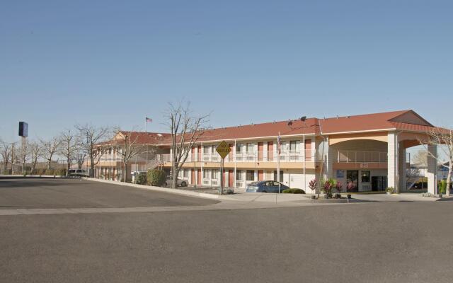 Travelodge by Wyndham Albuquerque East 0