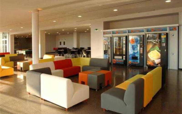 Отель Residencia Àgora BCN интерьер отеля