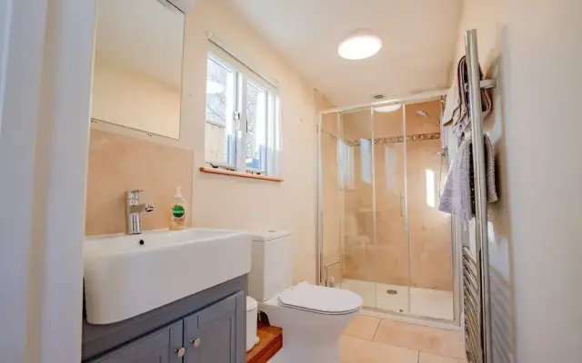 Host Stay Upperley Barn