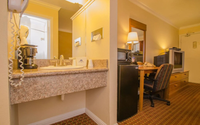 Americas Best Value Inn Salinas