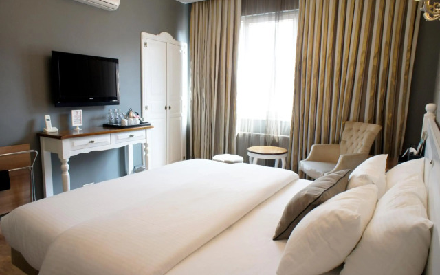 My Dora Hotel