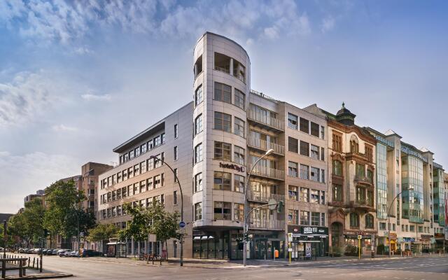Novum Hotel City B Berlin Centrum вид на фасад