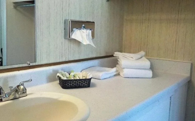 1st Interstate Inn