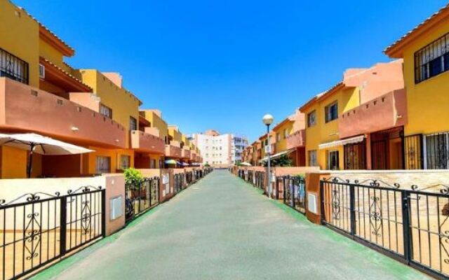 Отель Bennecke Marina Испания, Ориуэла - отзывы, цены и фото номеров - забронировать отель Bennecke Marina онлайн