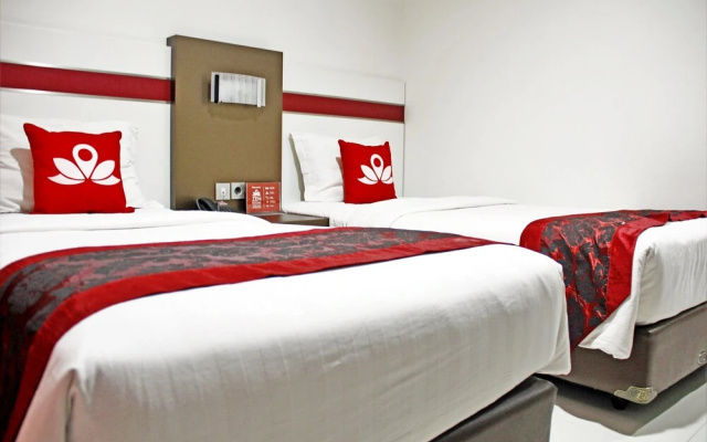 ZEN Rooms Kiaracondong