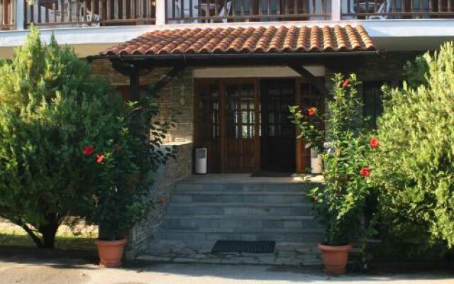 Отель Maria's House вид на фасад
