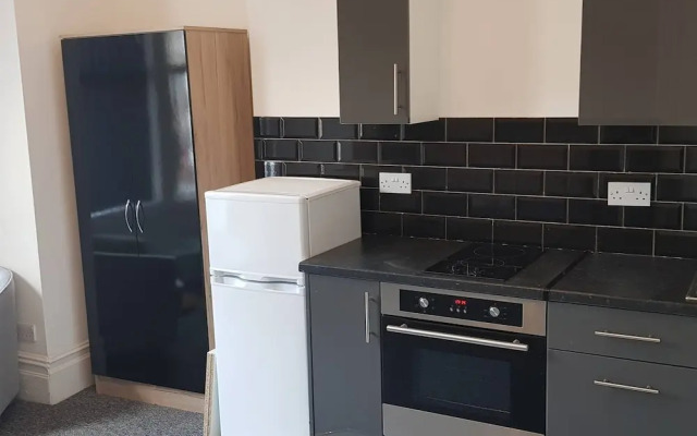 Studio For 2 In Good Location