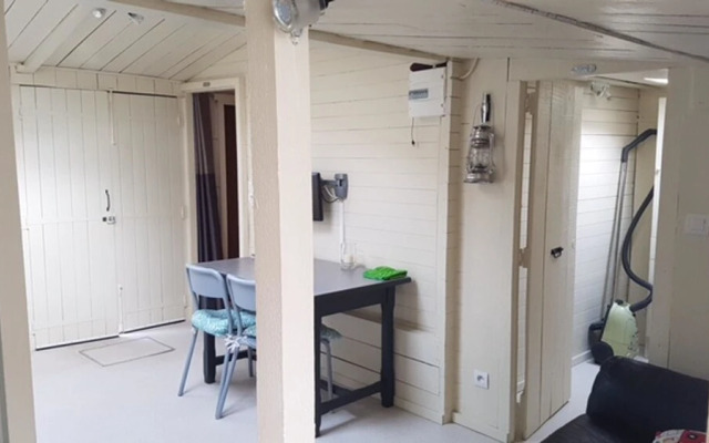 Bungalow With one Bedroom in Gujan-mestras, With Pool Access, Furnishe