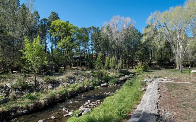 Ruidoso River Park - Two Bedroom Cabin