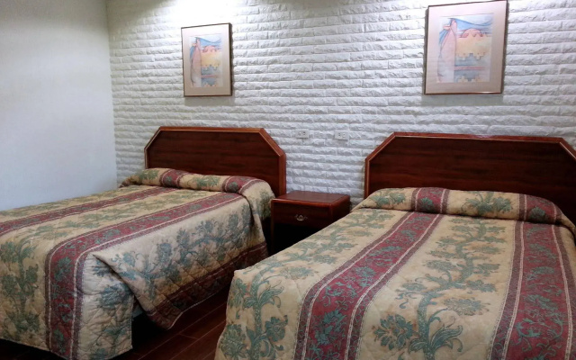 Kings Inn Motel Paris