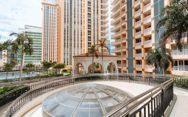 The Venice Luxury Residences by Reddoorz