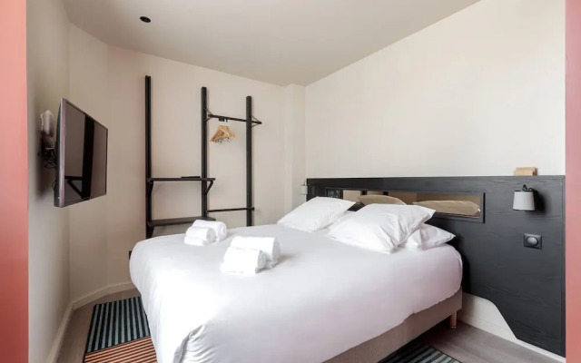 Frenchdoor Tours Corneille