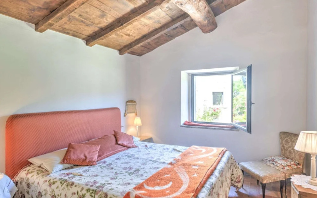 Comfortable Home in San Godenzo near Lake